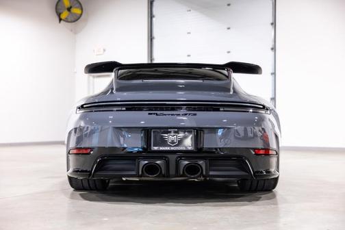 2025 Porsche 911 Carrera GTS