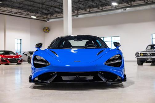 2021 McLaren 765LT Base