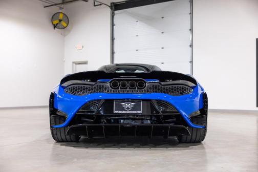 2021 McLaren 765LT Base