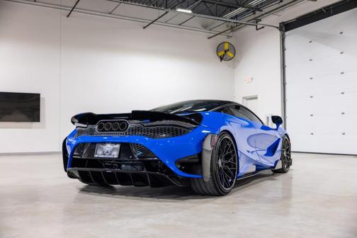 2021 McLaren 765LT Base