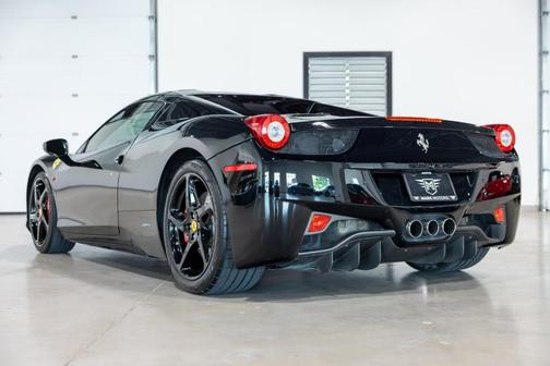 2013 Ferrari 458 Spider Base