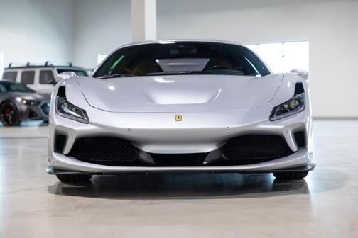 2022 Ferrari F8 Tributo Base