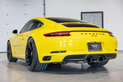 2018 Porsche 911 Carrera GTS