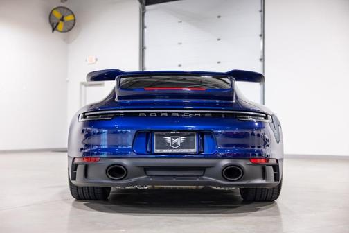 2024 Porsche 911 Carrera
