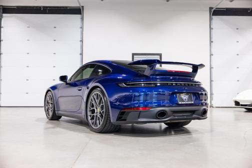 2024 Porsche 911 Carrera