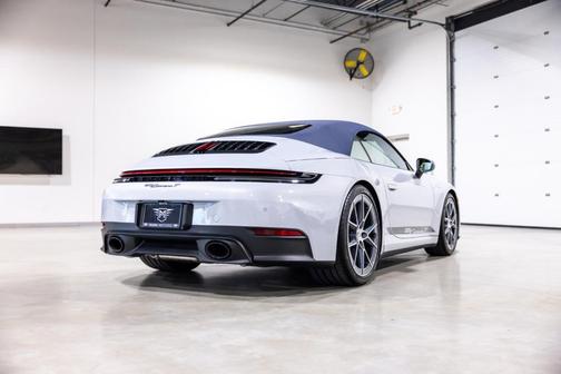 Ice Grey Metallic 2026 Porsche 911 Carrera