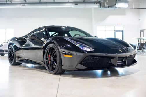 2017 Ferrari 488 GTB Base