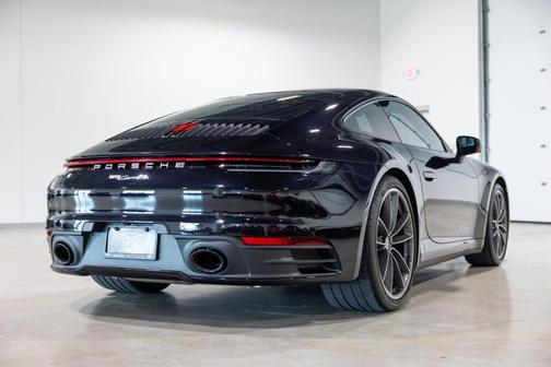 2023 Porsche 911 Carrera