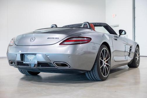 2012 Mercedes-Benz SLS AMG Base
