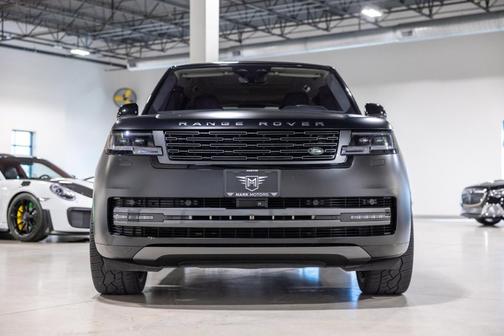2023 Land Rover Range Rover P530 SE