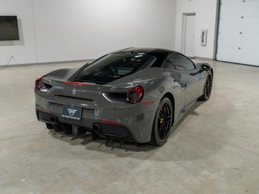 2018 Ferrari 488 GTB Base