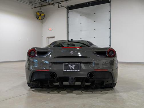 2018 Ferrari 488 GTB Base