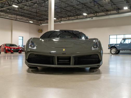 2018 Ferrari 488 GTB Base