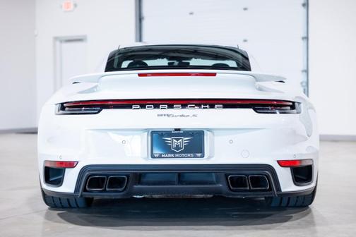 2022 Porsche 911 Turbo S