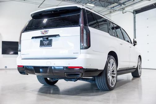 2025 Cadillac Escalade ESV Sport Platinum