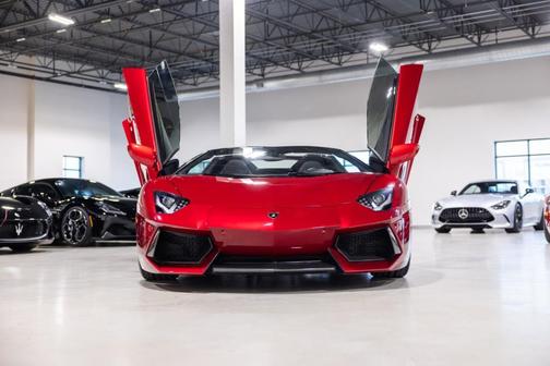 Red 2016 Lamborghini Aventador LP700-4