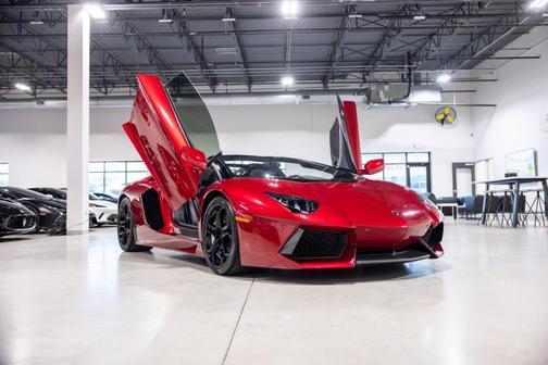 Red 2016 Lamborghini Aventador LP700-4