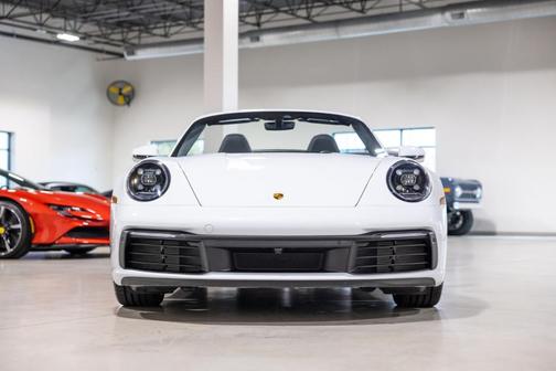 2023 Porsche 911 Carrera