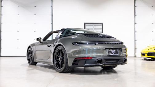 2023 Porsche 911 Targa 4