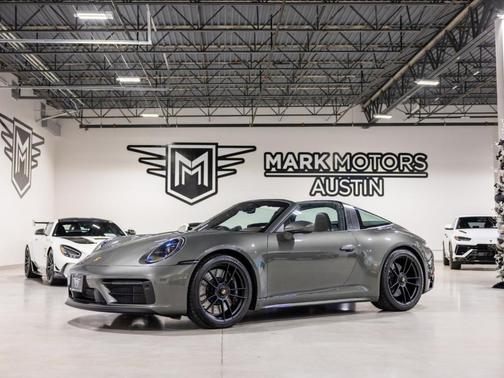 2023 Porsche 911 Targa 4