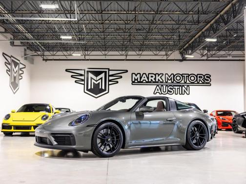 2023 Porsche 911 Targa 4