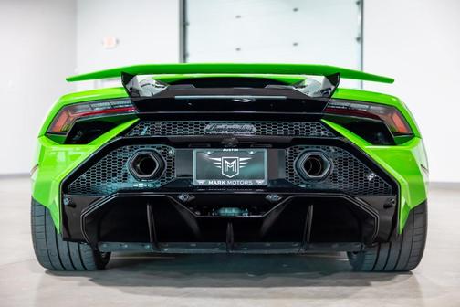 2024 Lamborghini Huracan Tecnica Base