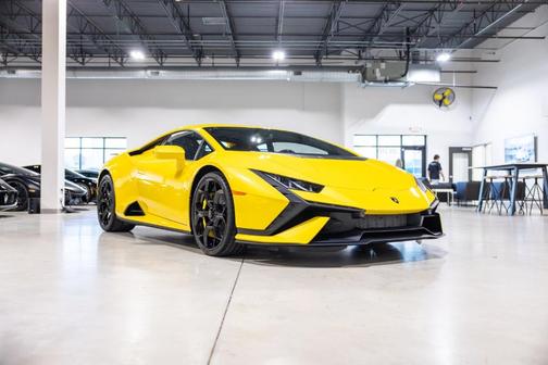 Giallo Inti Metallic 2023 Lamborghini Huracan Tecnica Base