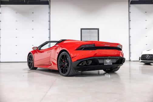 2017 Lamborghini Huracan LP610-4S