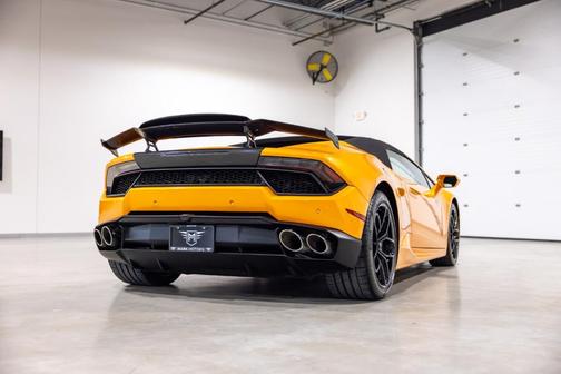 2019 Lamborghini Huracan LP580-2S