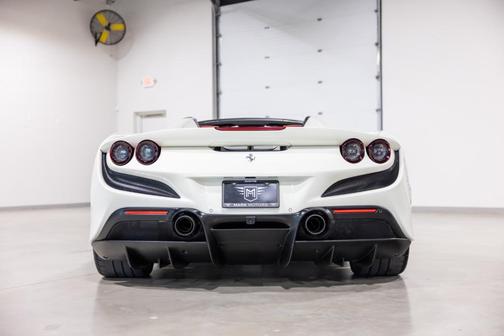 2022 Ferrari F8 Spider Base