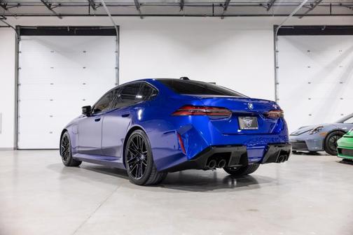 2025 BMW M5 Base
