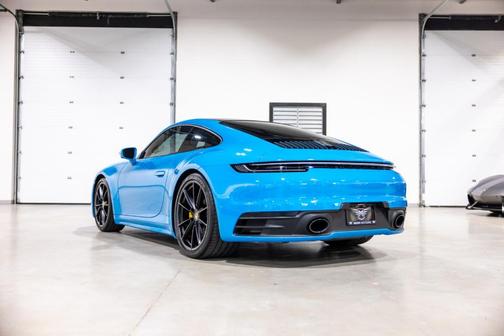 2021 Porsche 911 Carrera