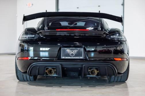 2023 Porsche 718 Cayman GT4 RS