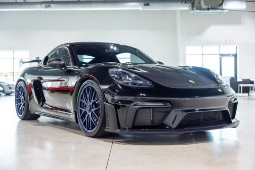 2023 Porsche 718 Cayman GT4 RS