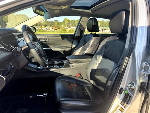 Silver Or Aluminum 2014 Toyota Avalon Hybrid XLE Touring