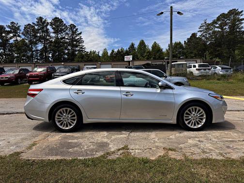 Silver Or Aluminum 2013 Toyota Avalon Hybrid Limited