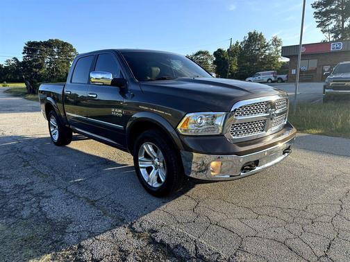 2018 RAM 1500 Laramie