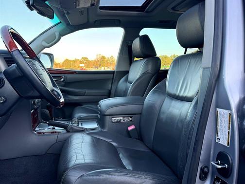 2008 Lexus LX 570 Base