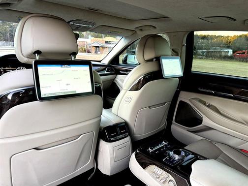 2018 Genesis G90 5.0 Ultimate