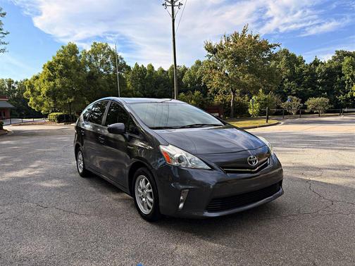 Grey 2014 Toyota Prius v