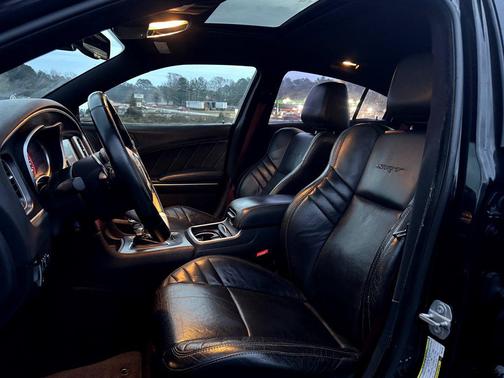 2016 Dodge Charger SRT 392