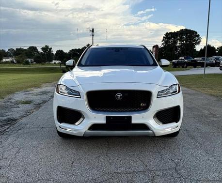 2019 Jaguar F-PACE S