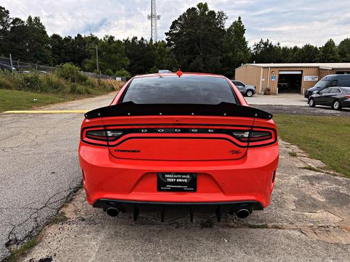 Orange 2016 Dodge Charger R/T Scat Pack