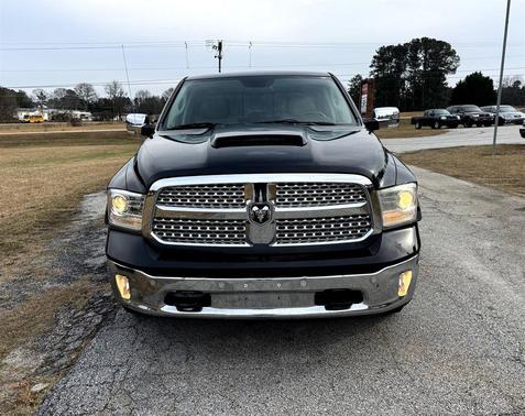 2015 RAM 1500 Laramie