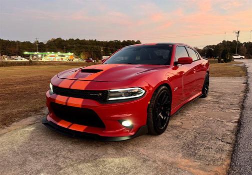 2016 Dodge Charger R/T Scat Pack