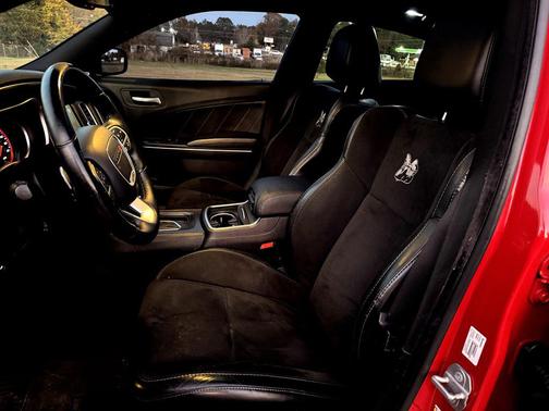 2016 Dodge Charger R/T Scat Pack