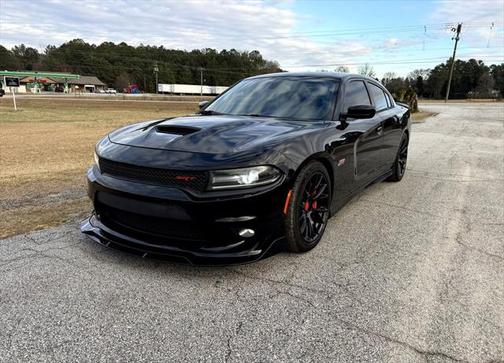 2016 Dodge Charger SRT 392