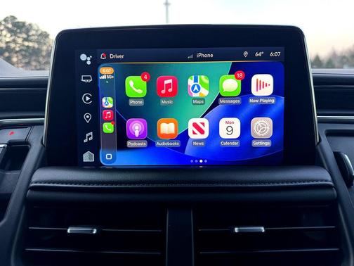 2022 Chevrolet Suburban LT