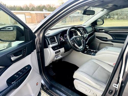 2014 Toyota Highlander Limited