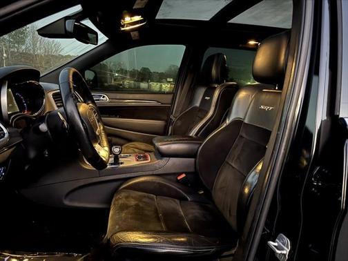 2014 Jeep Grand Cherokee SRT